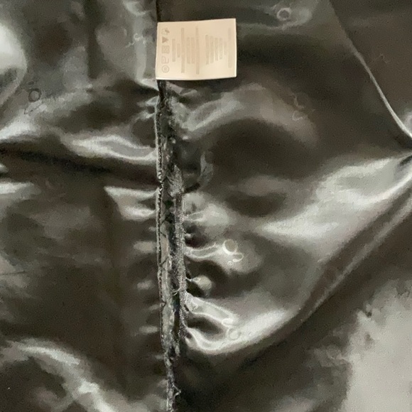 Samuel Dong quilted long vest - Picture 7 of 8